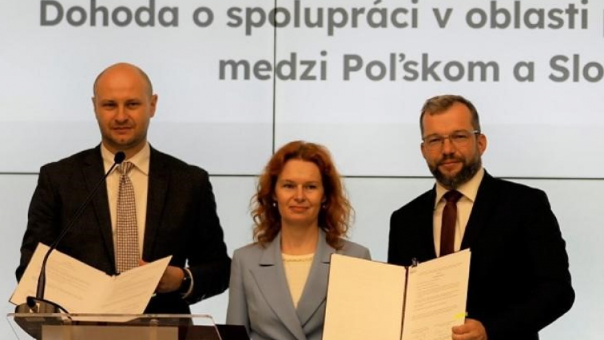 Polska i Słowacja podpisały w czwartek porozumienie o współpracy w zakresie polityki spójności, fot. MFiPR
