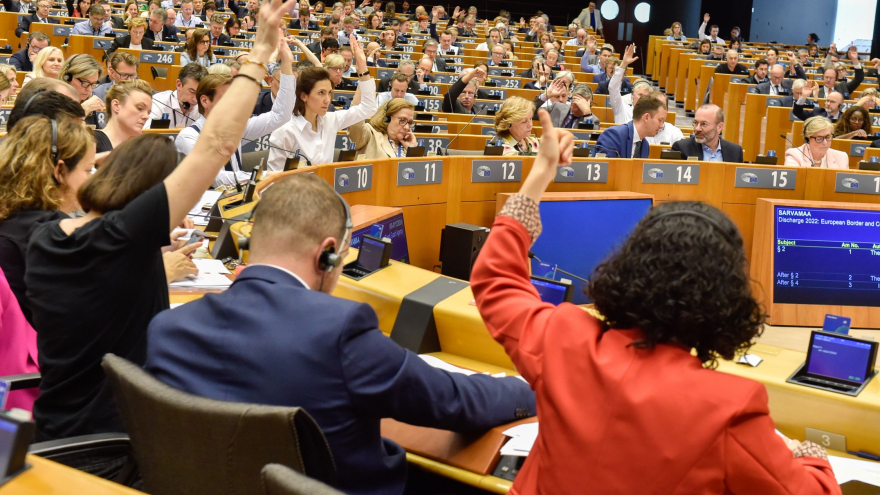 W rezolucji przyjętej w czwartek 336 głosami za (przy 163 głosach przeciw i 39 wstrzymujących się) europosłowie zażądali wpisania prawa do aborcji do Karty Praw Podstawowych UE;  fot. © European Union 2024 - Source : EP