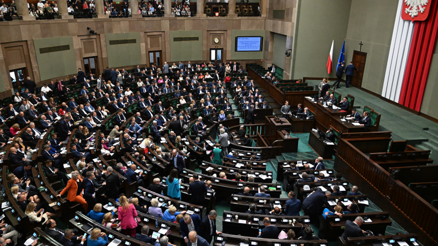 O mandat w europarlamencie ubiega się 146 spośród 460 posłów; fot. PAP/Radek Pietruszka