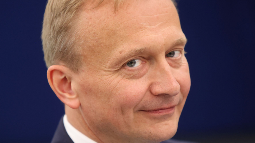 Serafin: scentralizowany unijny budżet bez udziału regionów nie wchodzi w grę